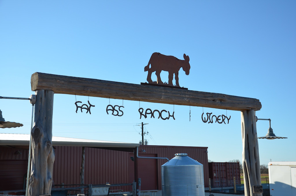 FAT ASS RANCH & WINERY (unfortunately they had just closed for the day!