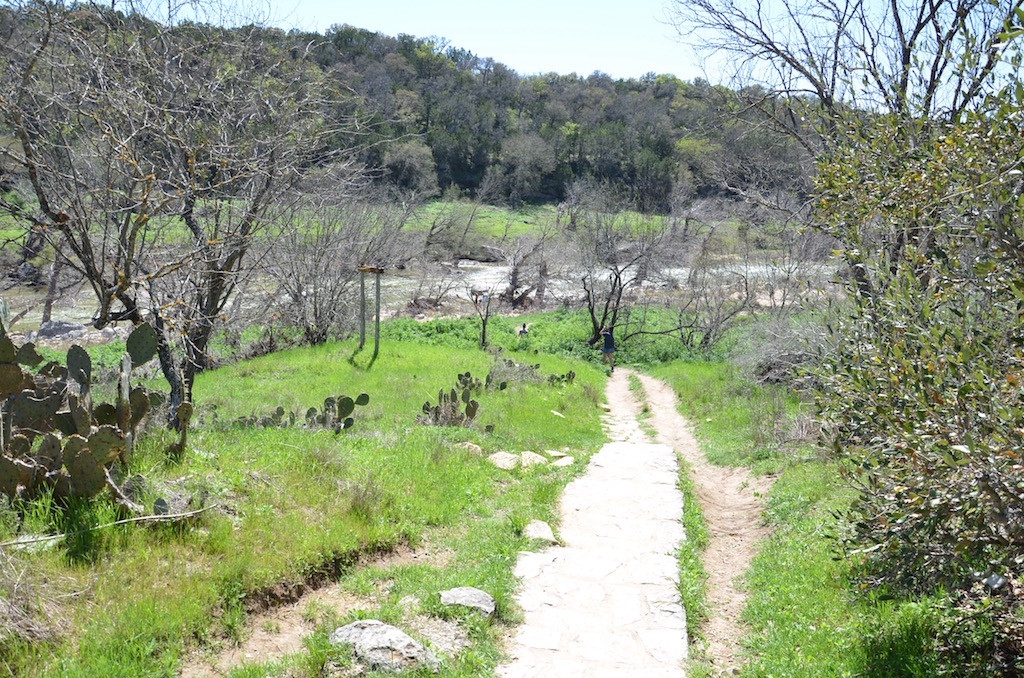 Walkway down to the river.