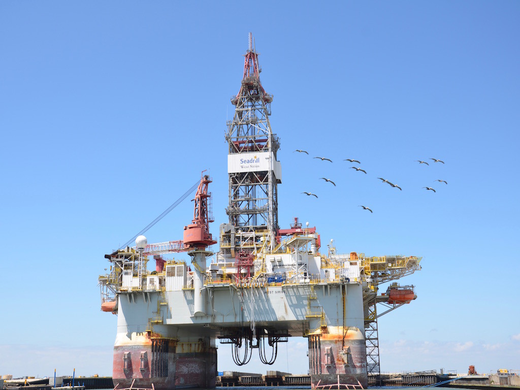 HUGE oil drilling rig. For sale, only $1.1B!!