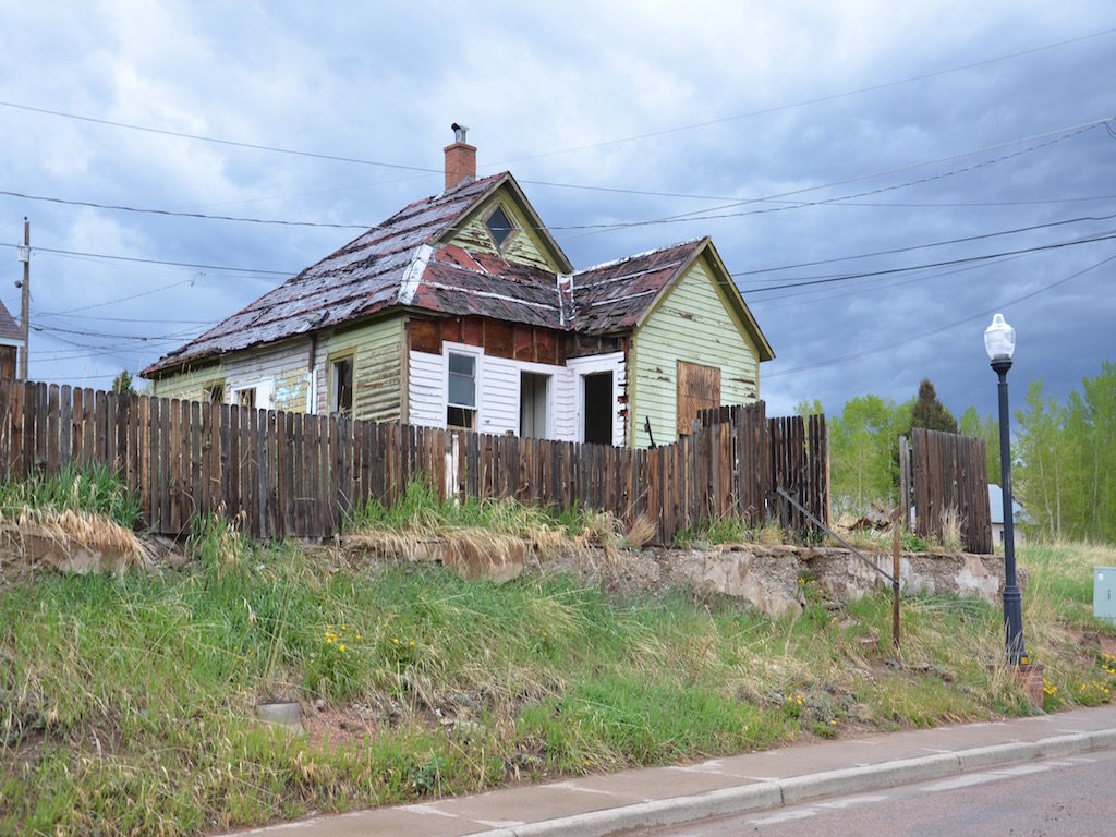 house for sale; fixer-upper, cheap!