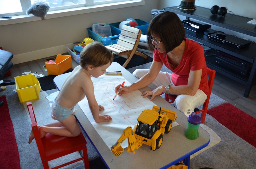 Joni came to visit while we were there and of course Reeve got her to playing with him drawing.